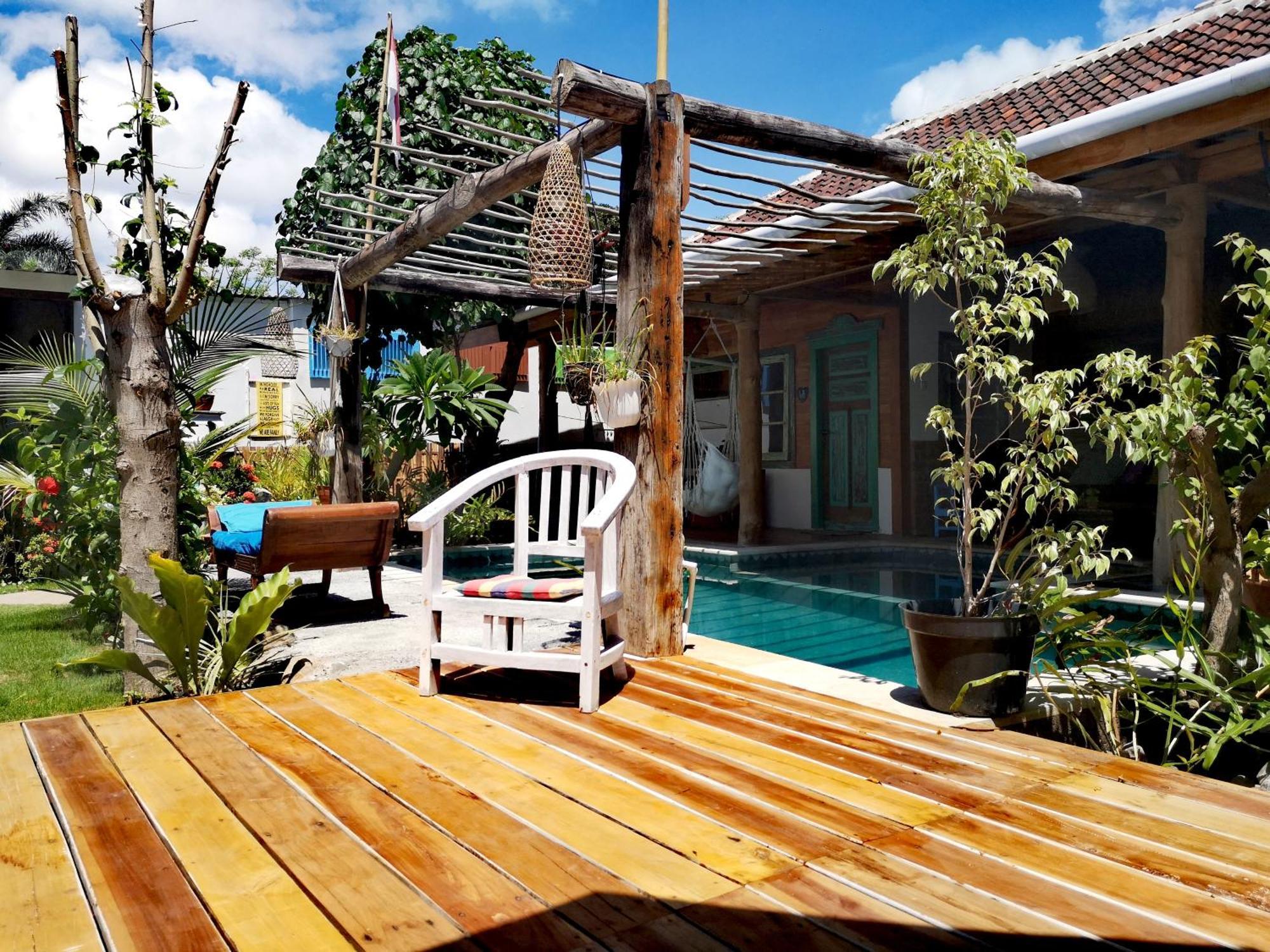 Villa La Vida ギリ・トラワンガン エクステリア 写真